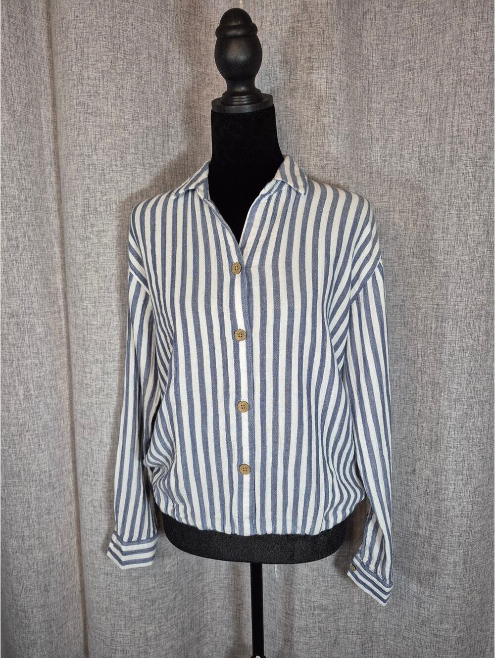 BeachLunchLounge Blue White Striped 100% Cotton Button Front Shirt XS